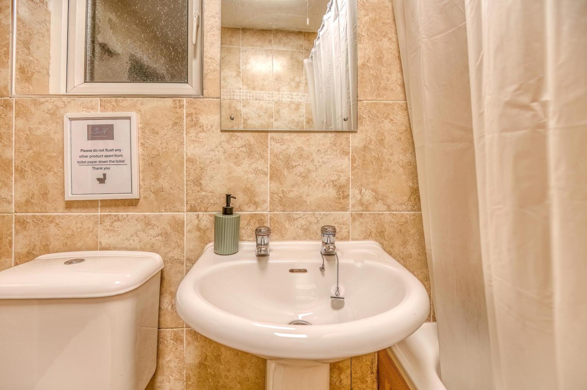 Butland Cottage Pembroke Esterno foto