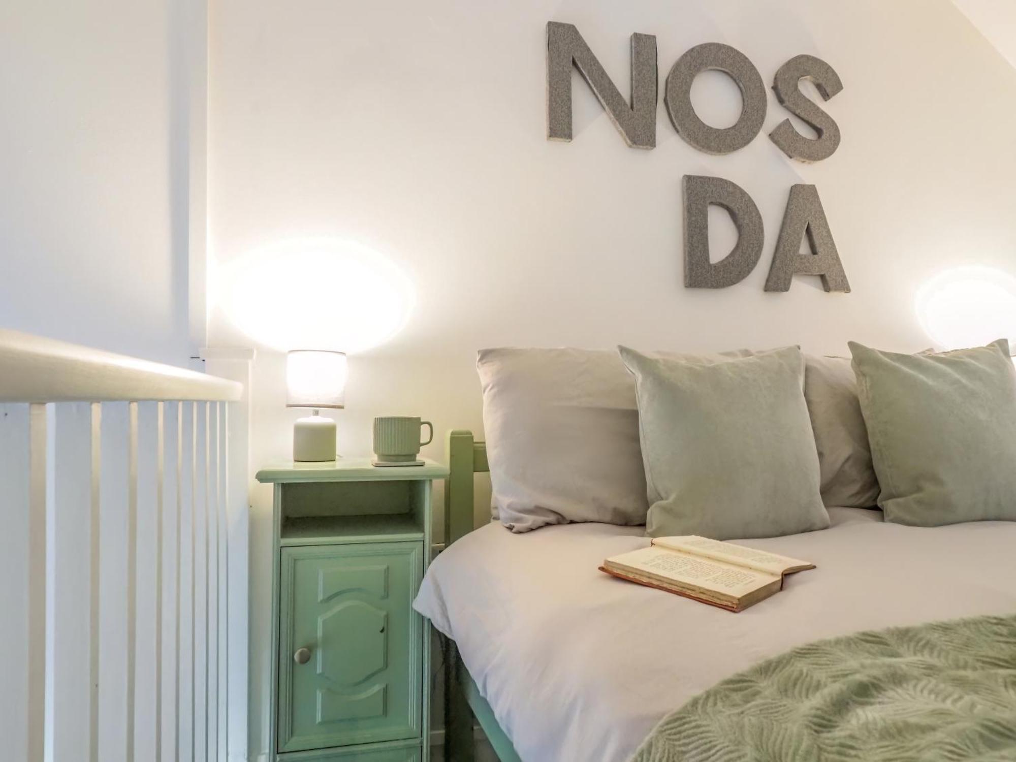 Butland Cottage Pembroke Esterno foto
